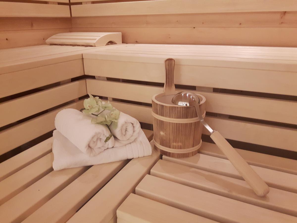 Studio Hochzillertal Mit Sauna & E-Ladestation Apartment Ried im Zillertal Bagian luar foto