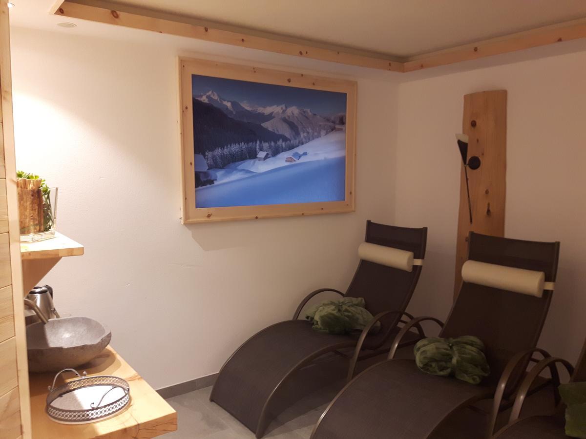 Studio Hochzillertal Mit Sauna & E-Ladestation Apartment Ried im Zillertal Bagian luar foto
