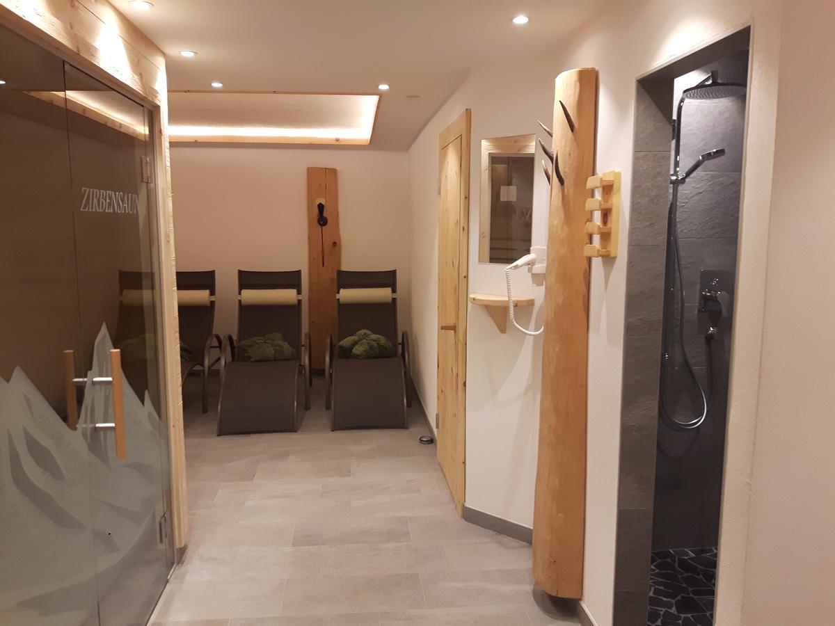 Studio Hochzillertal Mit Sauna & E-Ladestation Apartment Ried im Zillertal Bagian luar foto