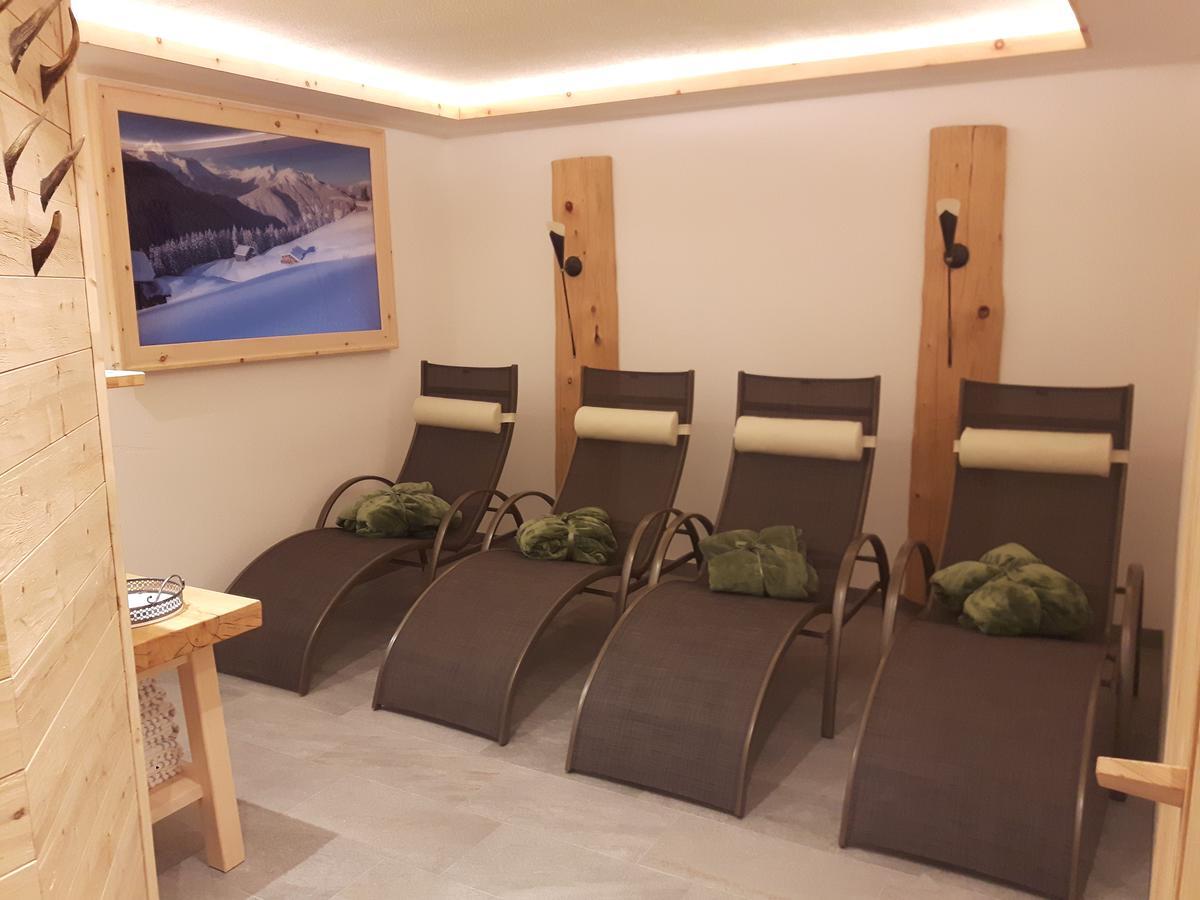 Studio Hochzillertal Mit Sauna & E-Ladestation Apartment Ried im Zillertal Bagian luar foto